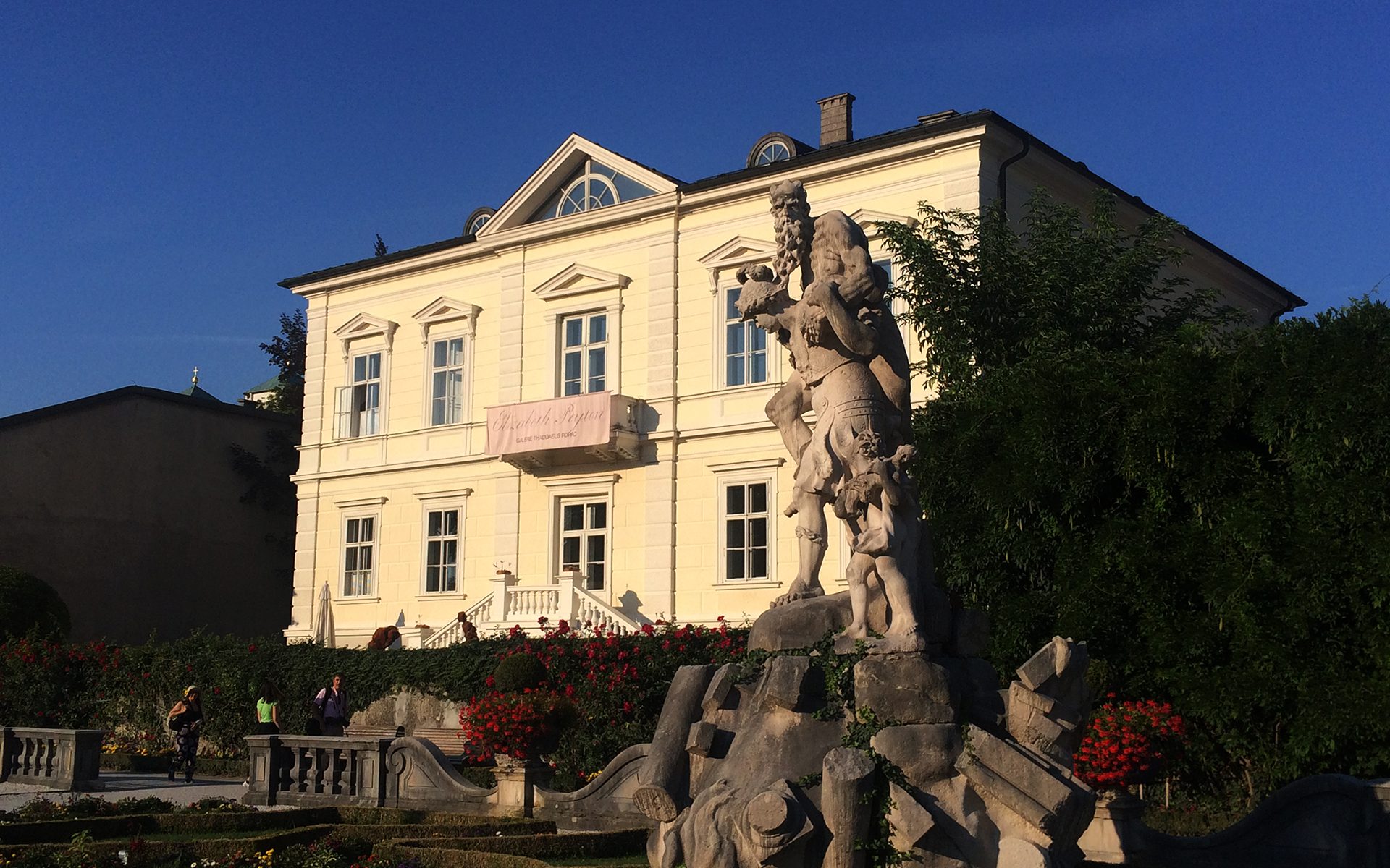 Galerie Ropac in Salzburg | Location Villa Knast | Sonja Dolzer